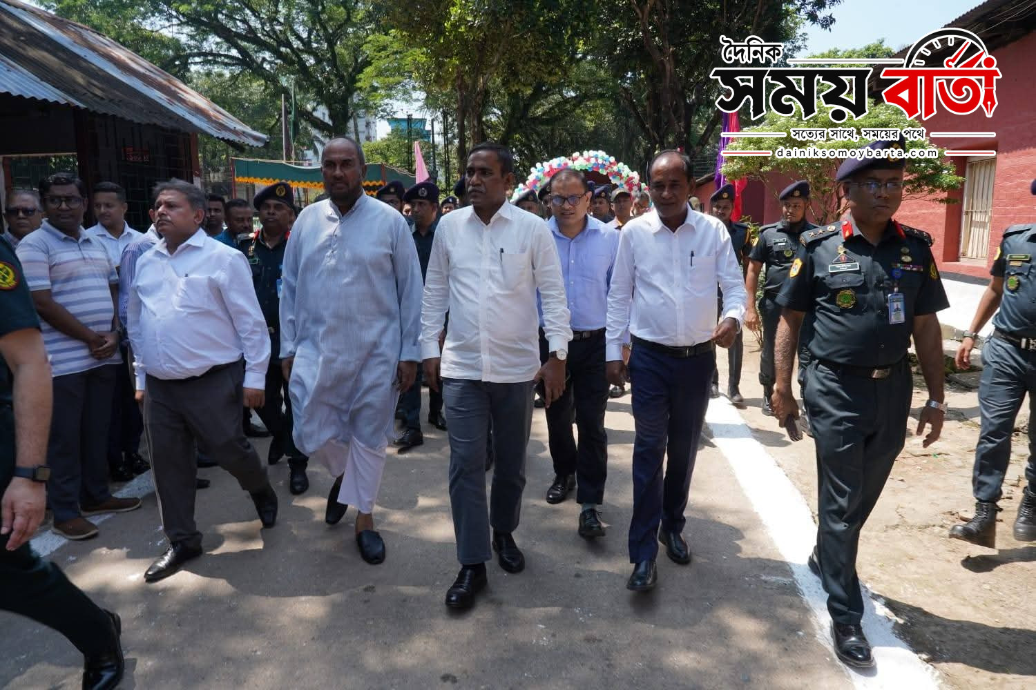 সিলেটে কারাগার পরিদর্শন করলেন স্বরাষ্ট্র মন্ত্রণালয়ের সিনিয়র সচিব
